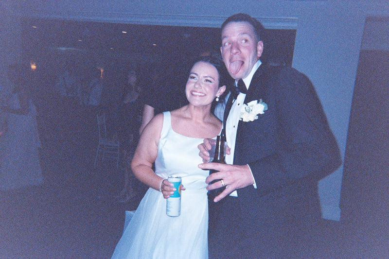 Love in Focus - Capturing Couples' Moments on Film