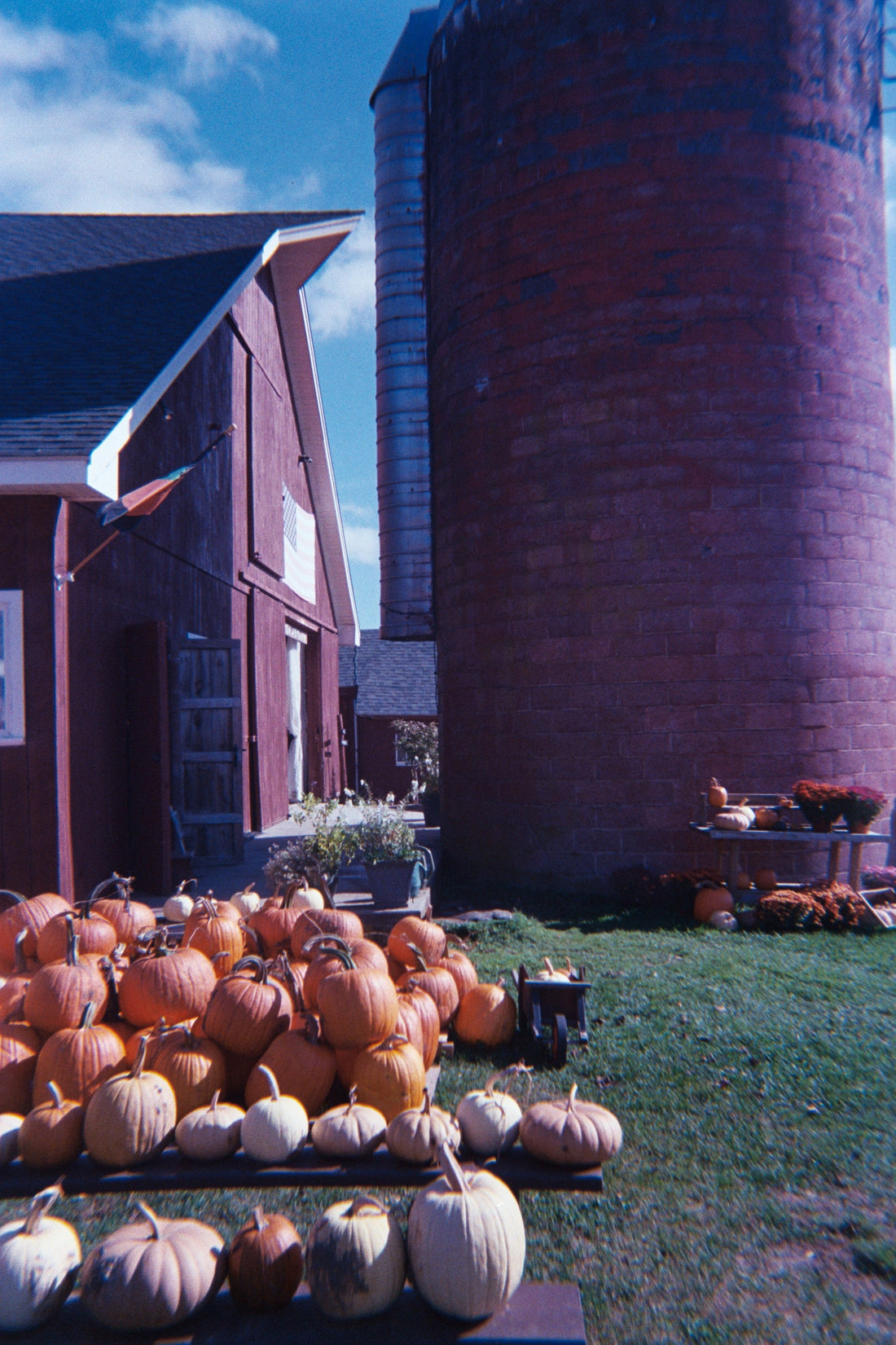 Fall Getaway Packing List: Capture Your Weekend With Click